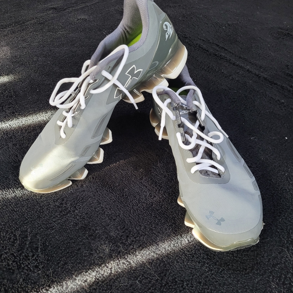 Under Armour Gray Athletic Shoes